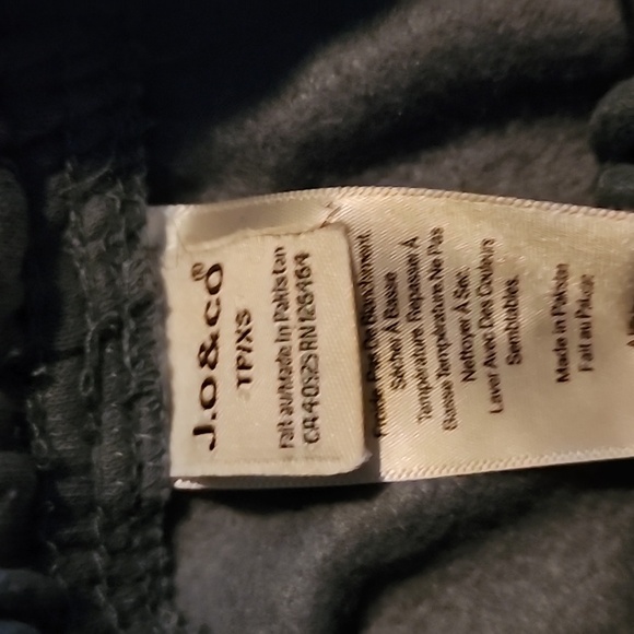 J.O & CO trackpants - Picture 2 of 5
